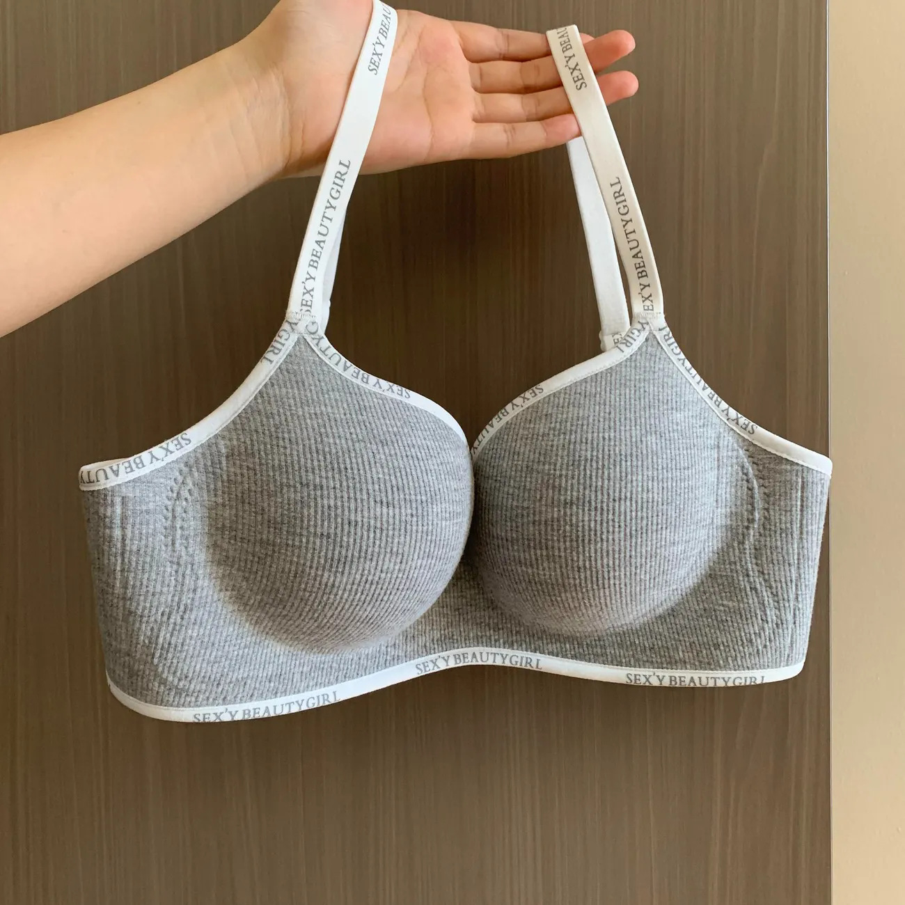 Sexy Seamless Women Sports Bra - Bralette Triangle Set recension och pris